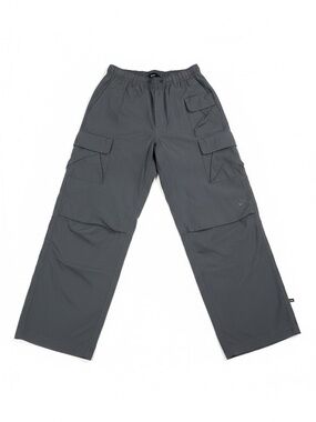 Nike Men’s Charcoal Gray Cargo Pants with Multiple Pockets